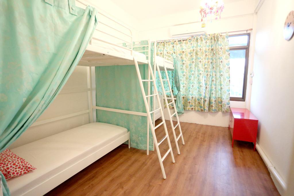 Blue Jasmine Hostel Bangkok Room photo